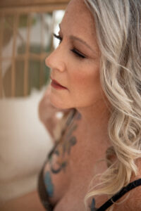 Empowering photo shoot with Lilac Dream Boudoir.